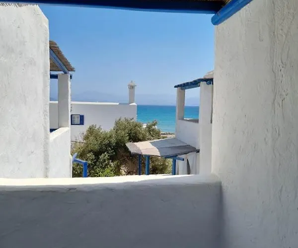 White Earth Paros * Μώλος Πάρου