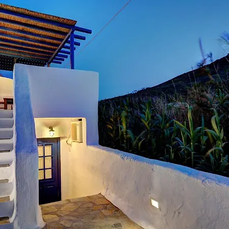 شقة White Earth Paros *