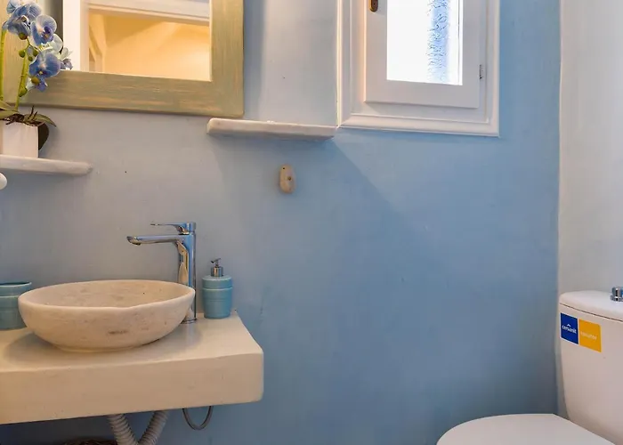 White Earth Paros Apartment